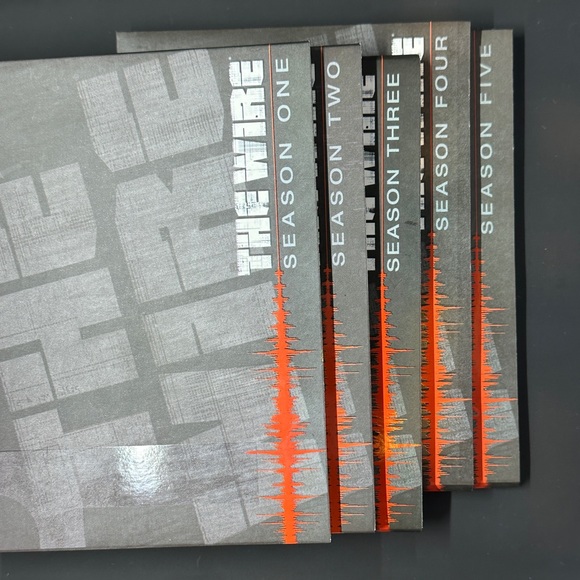 The Wire: Seasons 1-5 Complete DVD 23 Disc Set (2008). New, Perfect Condition! - Picture 5 of 6